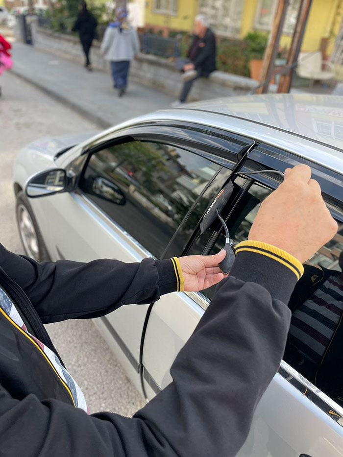 Harmancık Oto Kilitçisi